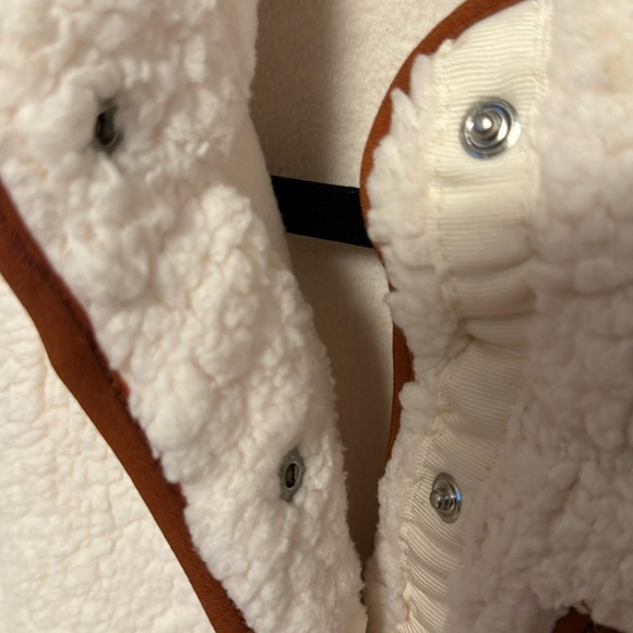 Universal Thread Jacket - Picture 4 of 6